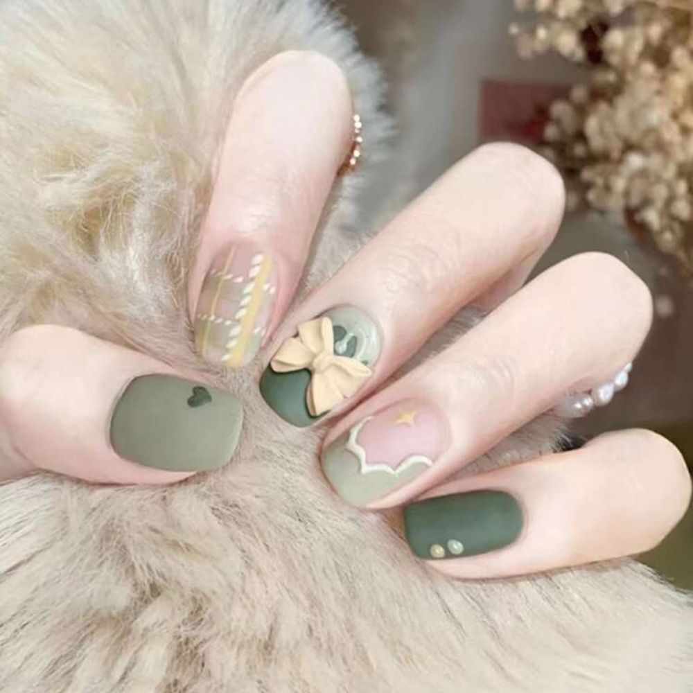 🌸3/$10) Press-on 24 Pieces Green Matcha Color Matte Short Fake Nail Piece